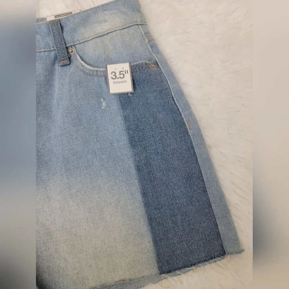Time and Tru Denim Relaxed Fit High-Rise Patched Jean Short Light Wash